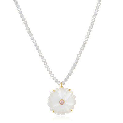 Magnolia Necklace - Pearl